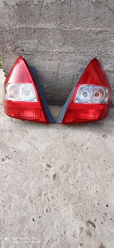 e34 4 4: Комплект стоп-сигналов Honda 2002 г., Б/у, Оригинал — 1