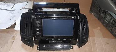 pos monitor: Avtomobil üçün multimedia başlıq qurğusu (inteqrə edilmiş ön panel — 1