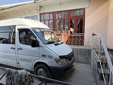 дубил кабина мерс: Mercedes-Benz Спринтер: 2006 г., 2.9 л, Механика, Дизель, Бус — 4