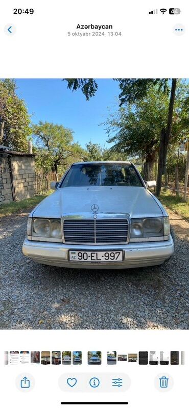 Тарелки: Gümüşü rəngli Mercedes-Benz sedan avtomobili. Avtomobil klassik dizayn