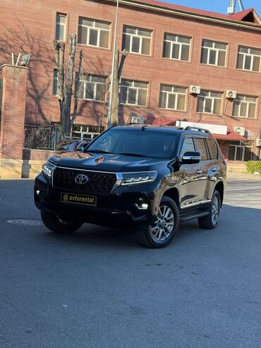 Неделя, Toyota, С депозитом, Без депозита