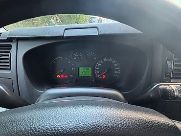 ford tranzit 2003: Ford Transit: 2.4 l | 2007 il 210000 km Van body type — 6