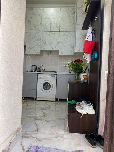 Köhnə tikili: Masazır, Studiya, Köhnə tikili, 54 kv. m — 2