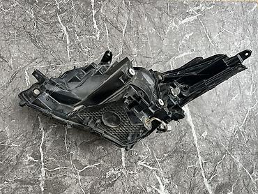 Передние фары: Передняя правая фара Lexus 2019 г., Б/у, Оригинал, США — 10