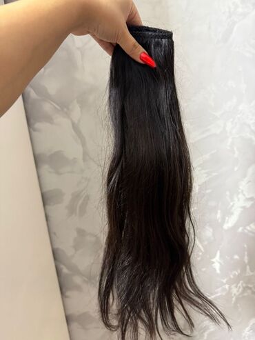 Təbii saçlar, pariklər: Qaynaq saçlar, Təbii — 7