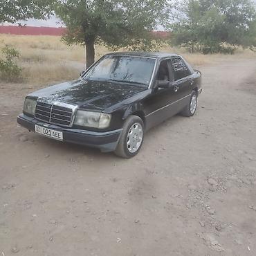 пш метр: Mercedes-Benz E-Class: 1990 г., Кол менен иштөөчү, Бензин, Седан — 1
