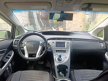 Toyota: Toyota Prius: 2015 г., 1.8 л, Гибрид, Хэтчбэк — 4