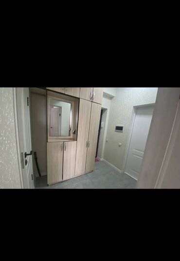 срочно сдаётся квартира: 1 комната, 42 м², Элитка, 3 этаж, Евроремонт