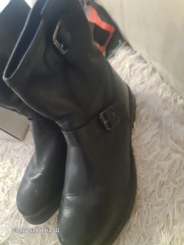 Čizme: Čizme, Bata na lalafo.rs — 2 Čizme: Čizme, Bata — 2