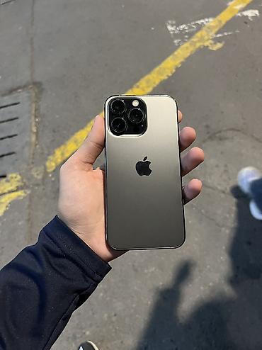 IPhone 13 Pro, Новый, 128 ГБ, Черный, Зарядное устройство, Защитное стекло, Чехол, 80 %