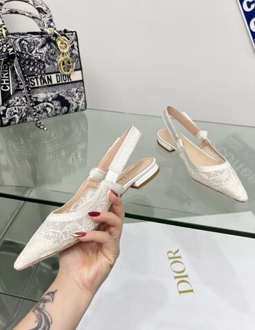 dj на свадьбу: Туфли, 39, Dior, Новый, цвет - Бежевый, Самовывоз, Платная доставка