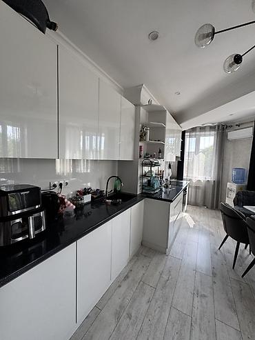 4: 4 комнаты, 132 м², Аламедин-1 мкр 3 этаж, Свежий ремонт — 10