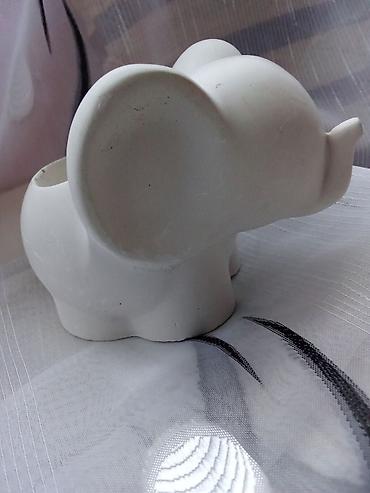 Figure: Dekorativne gipsane figure i saksije – ručni rad - Materijal: beli — 15