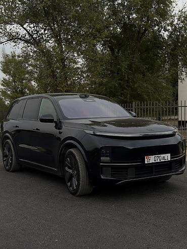 Продажа авто: Lixiang L9: 2023 г., 1.5 л, Автомат, Электромобиль, Кроссовер — 3