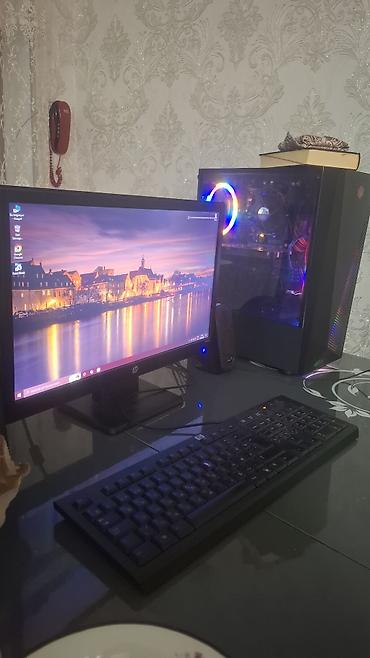 Masaüstü kompüterlər və iş stansiyaları: Masaüstü kompüter komplekti Texniki göstəricilər: - Prosessor: Intel — 9