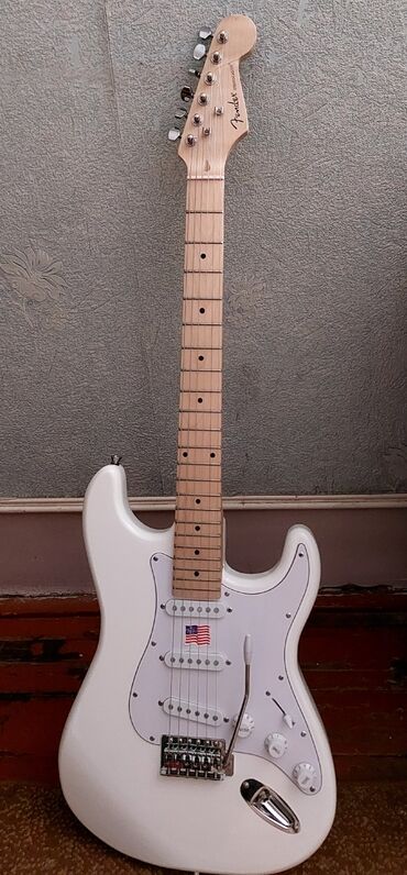 bas gitara 6 strun: Электрогитара, Fender, 6 струн, Б/у, Бесплатная доставка