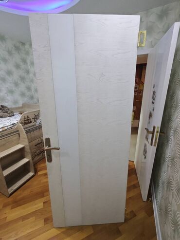 qapı taxta: Mətbəx üçün İşlənmiş Otaq qapısı 80x200 sm Üzlük ilə, Zəmanətsiz, Ödənişli quraşdırma, Ünvandan götürmə