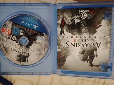 PS4 (Sony Playstation 4): PS4 + 10 IGRICA PS4, ocuvan + contoler uz 10 igrica: -Batman return — 10