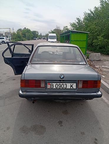 bud e9: BMW 3 series: 1984 г., 1.8 л, Механика, Бензин, Седан — 2