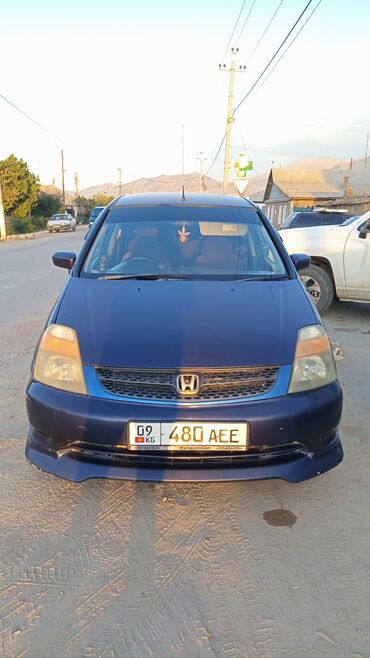 авто ижара: Honda Stream: 2001 г., 1.7 л, Автомат, Газ, Минивэн
