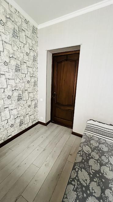 Продажа домов: 4 комнаты, 90 м², Бишкек, Центральная мечеть Собственник — 10