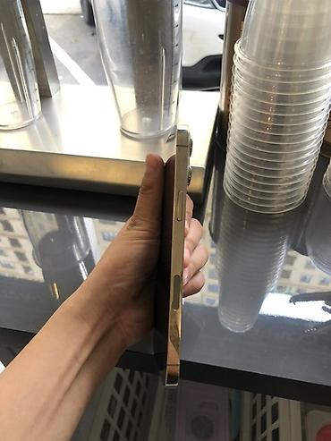 iphone 20: IPhone 13 Pro Max, 256 GB, Qızılı, Face ID — 4