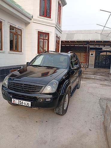 выхлоп w210: Ssangyong Rexton: 2005 г., 2.7 л, Автомат, Дизель, Внедорожник — 1