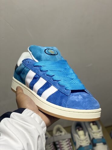 Кроссовки и спортивная обувь: Кроссовки и летняя обувь — широкий выбор моделей и расцветок. Что — 11