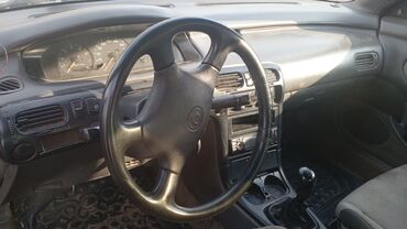 Mazda: Mazda Cronos: 1994 г., Седан — 5
