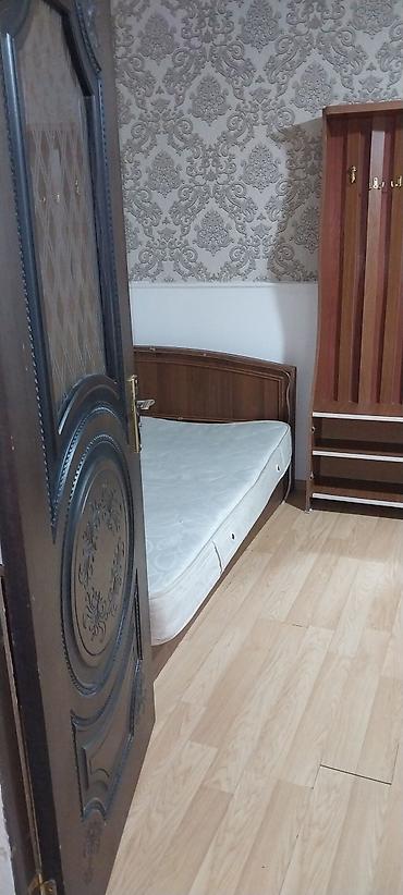 bayıl ev: Bayilda akpende 1 otaqli ev kiraye verlir aylixi 300 manat.0554861378 — 1