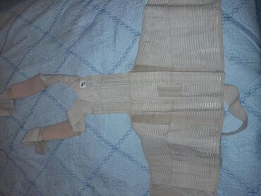 Bandajlar, korsetlər, korrektorlar: Korset Tecili satılır bel onurga ve bel agrilari.65 80 azndir yenisi