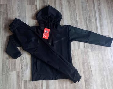 Komplet trenerke: Nike, Unisex — 8