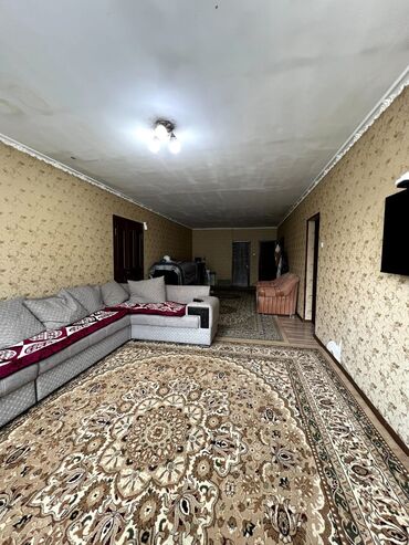 клубный дом карвен: Дом, 100 м², 4 комнаты, Агентство недвижимости, Старый ремонт