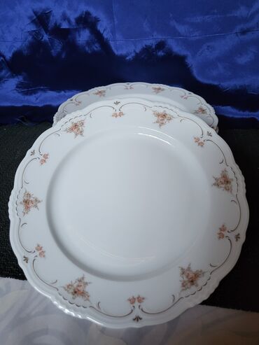 Staro posuđe i escajg: Tanjiri 1968g Koniglich Tettau porcelan Nemacka. Tanjiri na lalafo.rs — 11 Staro posuđe i escajg: Tanjiri 1968g Koniglich Tettau porcelan Nemacka. Tanjiri — 11