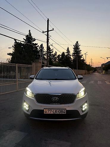 kia optima nece masindi: Kia Sorento – ağ rəngli, tam ölçülü ailəvi krossover/SUV — 1