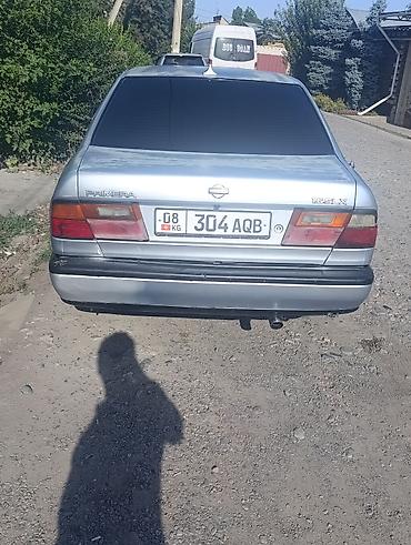 a8 d2: Nissan Primera: 1992 г., 1.6 л, Механика, Бензин, Седан — 1