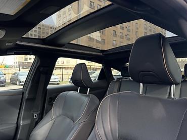 Toyota: Toyota Crown: 2023 г., 2.5 л, Гибрид, Кроссовер — 10