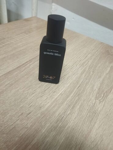 французский парфюм на розлив: Парфюмерная вода 27 87 Barcelona — Genetic Bliss наличка - Тип: Eau de