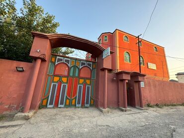 Kommersiya daşınmaz əmlakının satışı: Mehdiabad qəsəbəsində 3 mərtəbəli bağça satılır.Mehdiabad qəsəbəsində