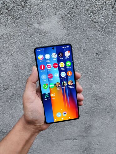 Poco: Poco M6 Pro, 256 GB, rəng - Qara, Barmaq izi, Face ID