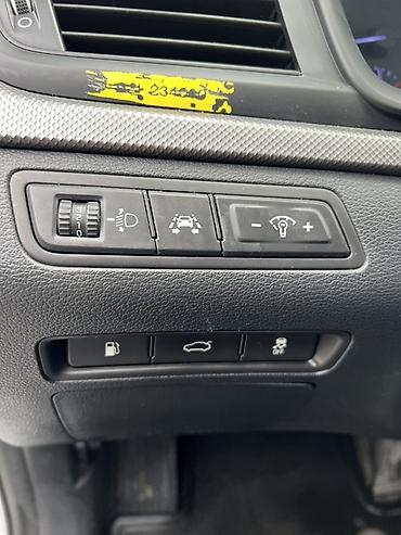 Hyundai: Hyundai Sonata: 2020 г., 2 л, Автомат, Газ, Седан — 7