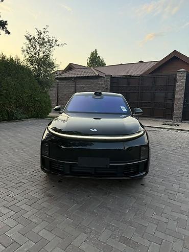 wuling mini ev: Lixiang L7: 2024 г., 1.5 л, Автомат, Гибрид, Кроссовер — 2