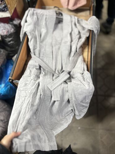 Домашние костюмы: Банные Женские Мужские Детские халаты Широкий ассортимент Рынок — 16