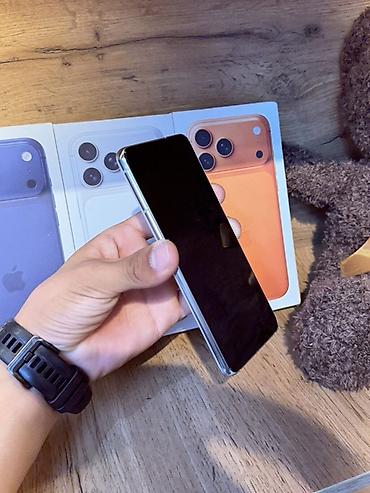 tab 9: Samsung Galaxy S21 Характеристики и особенности: - Память: 256 ГБ - — 7