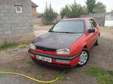 Volkswagen: Volkswagen Golf: 1992 г., 1.8 л, Механика, Бензин, Хэтчбэк