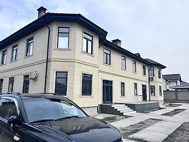 Аренда домов: 500 м², 6 комнат и более, Без животных — 3