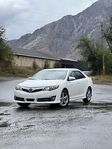 Toyota: Toyota Camry: 2013 г., 2.5 л, Автомат, Газ, Седан — 3