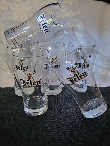Čaše: Case vintaz,nove za jelen pivo Nemacka. Case za jelen pivo. Komada — 4