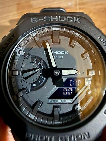 Casio G‑Shock GA‑2100 seriyalı qol saatı (analoq + rəqəmsal)