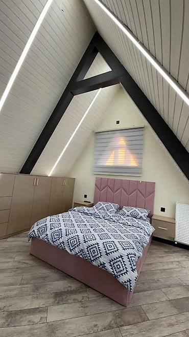 Günlük kirayə evlər: A-Frame tipli müasir bağ evi – hovuzlu - Memarlıq: Üçbucaq formalı — 22